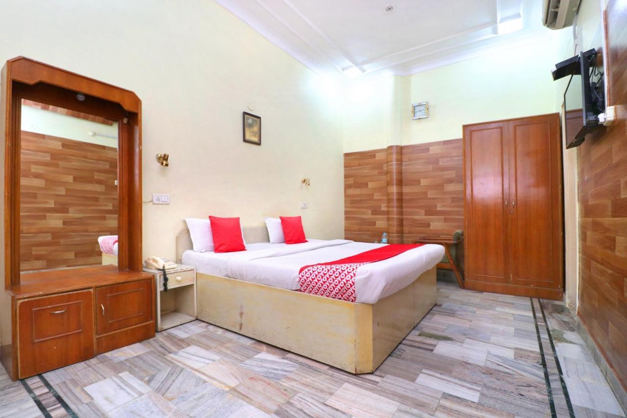 Oyo 24073 Hotel Hari Darshan Amritsar Exterior photo